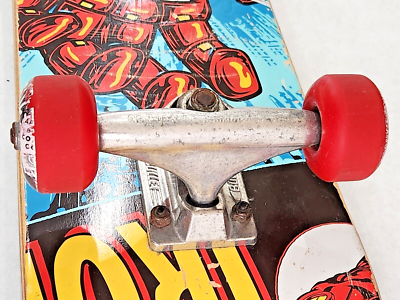 For Avroe- 20 Santa Cruz Marvel Iron Man Skateboard Complete RARE