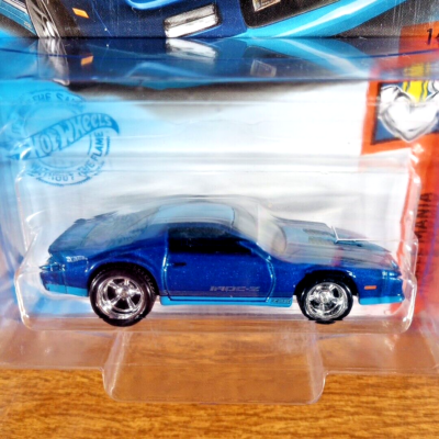Custom Made Hot Wheels Muscle Mania '85 Chevrolet Camaro IROC-Z