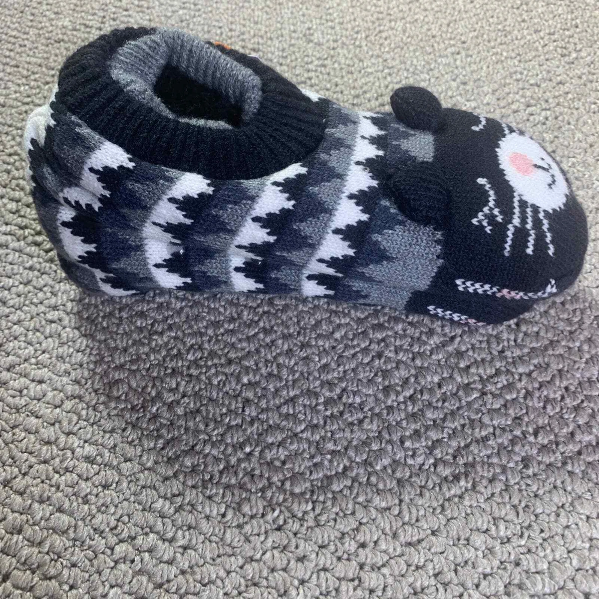 Joyspun Womens Slipper Socks Size 4 10 Black Cat Knit Double Cuffs 1 Pair NWT