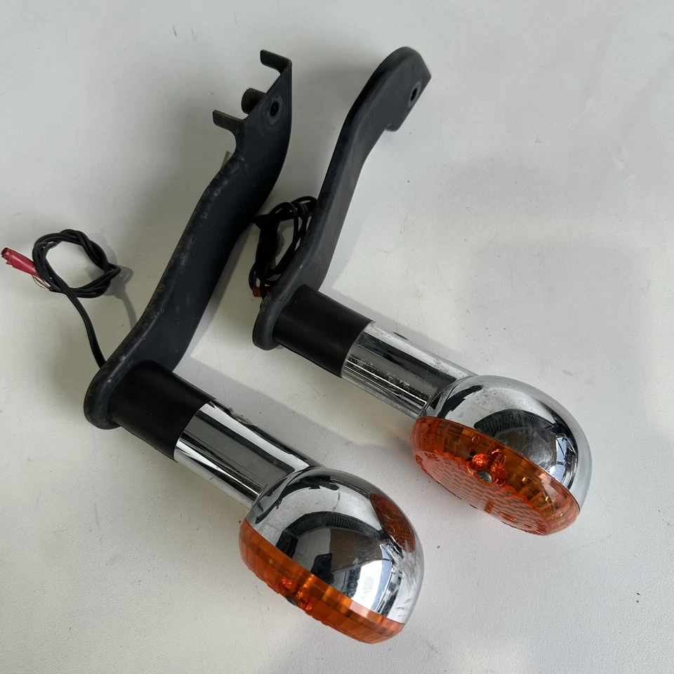 SUZUKI TU250X TU 250 X 2012 Par intermitente indicador trasero izquierdo derecho con soportes Foto 2 de 4