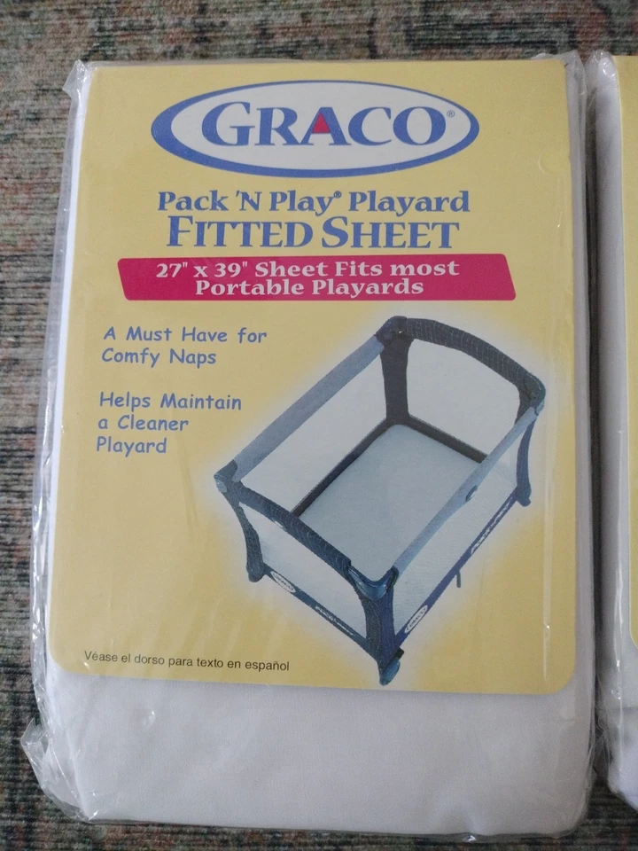 Juego de 3 sábanas ajustables Graco Pack N Playard 27" x 39", blancas  Foto 2 de 4