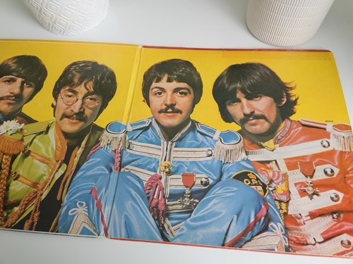 THE BEATLES Sgt. Pepper's Lonely Hearts Club Band 1967 Capitol Stereo Vinyl LP - Picture 8 of 23