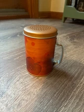 Thymes Simmered Cider Warm & Spicy Apple Scented 7.5 oz Shaker Candle