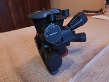 Manfrotto MHXPRO-3WG  Geared Three-Way Pan/Tilt  Tripod Head