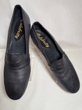 DEAN BLACK GLOVE LEATHER SLIP ON SIZE 11 BY CELEBRITY