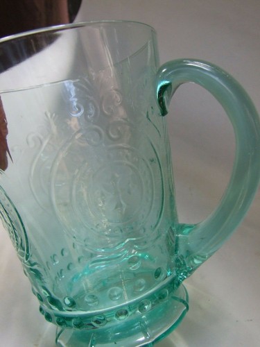 Vintage Art Deco Water Cordial Jug or Pitcher - Green Glass Decor Collectables - Picture 3 of 11