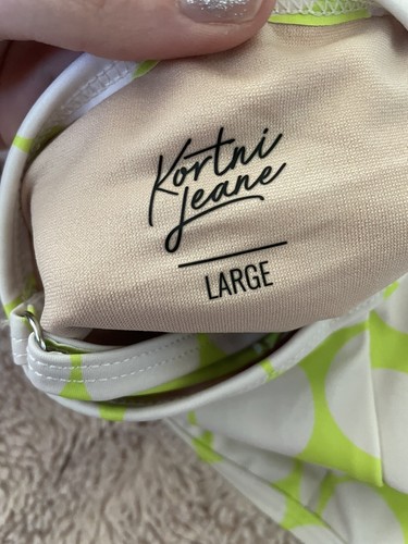 Kortni Jeane Swimsuit V’d Crop Top Lime Dots Large Tankini Q2 - Picture 3 of 4