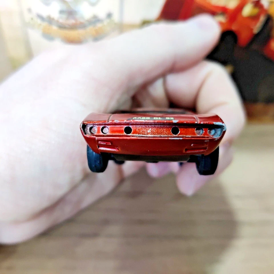 AUTO SOLIDA MANGUSTA DI TOMASO N. 166 ROSSA 1:43 MADE IN FRANCE - Immagine 4 di 4