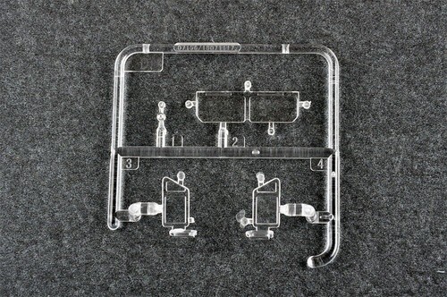 Trumpeter 07177 1/72 Scale M983 Tractor with AN/TPY-2 X Band Radar Assembly Mode - 第 10/13 張圖片