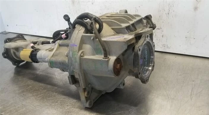 2014-2018 GMC Sierra 1500 Pickup Front Axle Differential Carrier 3.08 Ratio OEM Foto 3 de 4