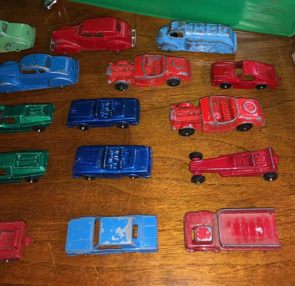 Lote de 29 coches/camiones mixtos Tootsie Toys vintage cabina diecast sobre dobles Foto 4 de 4