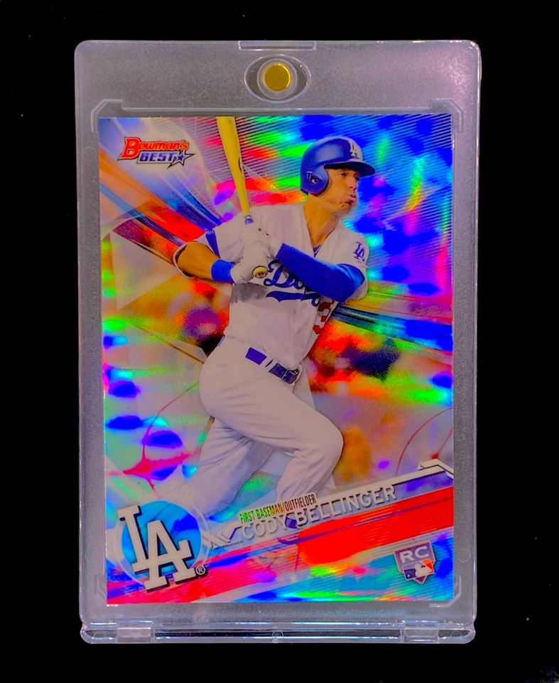 CODY BELLINGER ROOKIE HOLO REFRACTOR SILVER Parallel SP Insert Chrome - YANKEES - Image 2 of 4
