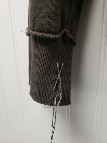 Designer Hugo Boss Full Zip Sweater Size XL - Picture 4 of 12