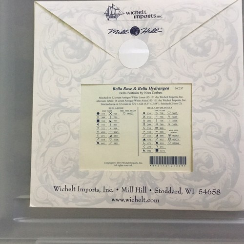 Wichelt Imports Nora Corbett punto croce Bella Rose & Bella Hydrangea NC237 - Foto 5 di 5