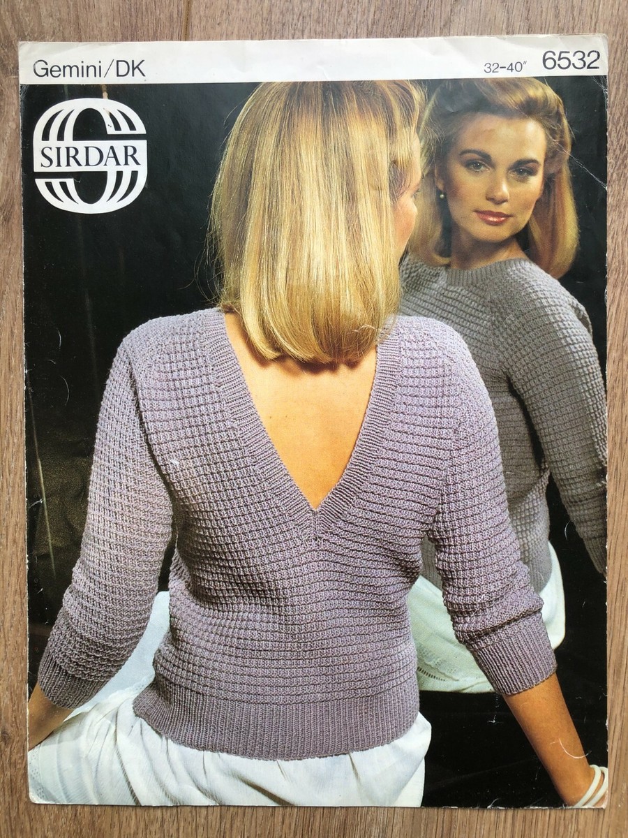 Sirdar 6532 vintage retro knitting pattern ladies back v-neck