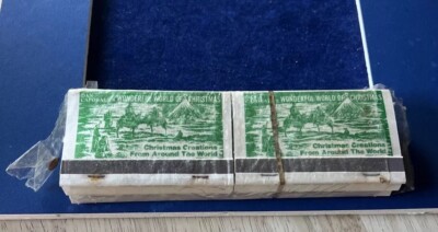 Vintage 40 Stick 8 Pack Wonderful World Of Christmas Front Strike Matchbooks NOS