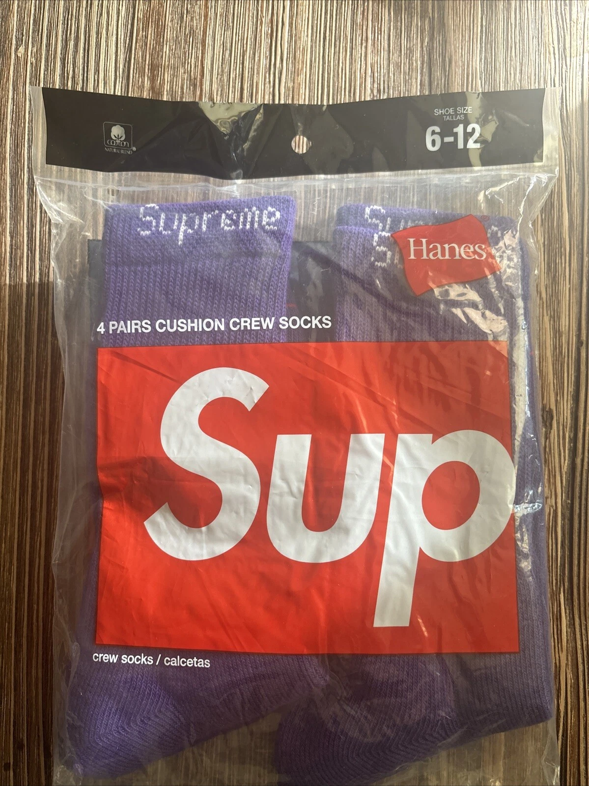 Chaussettes Supreme Hanes Crew   Lot de 4   Violet   Logo boîte 100% authentique stock mort