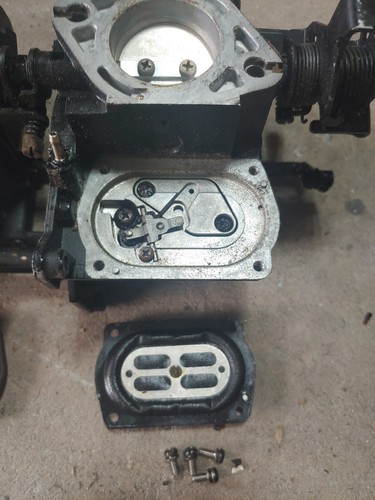 205 Kawasaki STX 900 OEM Keihin CDCV Triple Carb Assembly - Picture 6 of 21