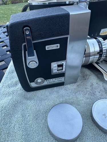 Bell & Howell Electric Eye Perpetua Black 8mm Directors Edition Movie Camera - Picture 10 of 19