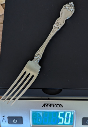 La Reine by Wallace Sterling Silver Fork 7" Flatware No Monogram - Picture 9 of 9