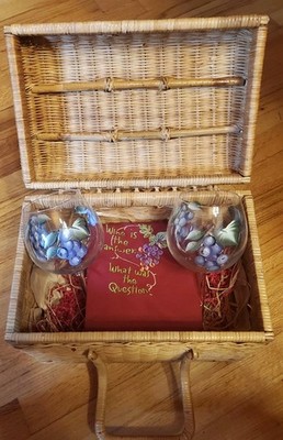 Wicker Wine Basket w/2 Hand Painted Glasses & Towel NEW