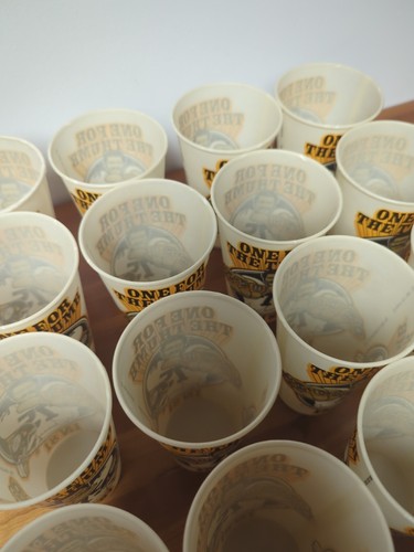 One for the Thumb in 81 MEAN JOE GREENE Pittsburgh Steelers WAX PAPER CUP Vtg - Picture 24 of 24