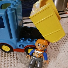 Lego Duplo Set 10529 Dump Truck & worker incomplete