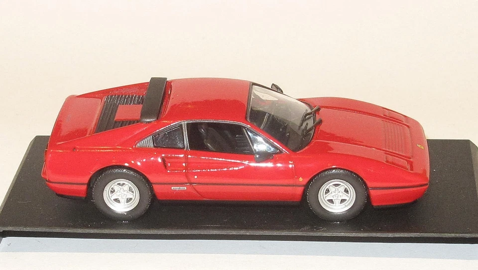 IXO / FABBRI FERRARI 328 GTB 1985 - SCALA 1:43 - Immagine 4 di 4