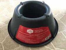 HOLIDAY TIME LIVE CHRISTMAS TREE STAND FOR TREES UP TO 80 POUNDS, NEW