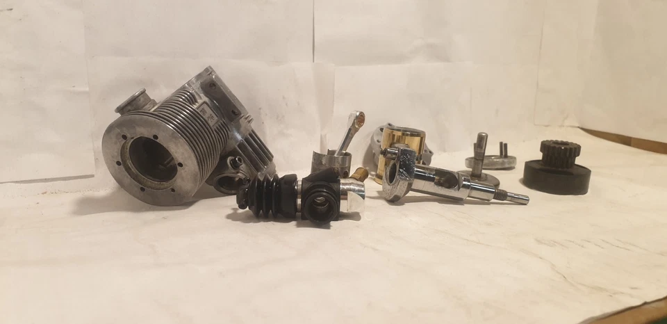 CEN NX 7,6 Nitro engine - Image 4 of 4