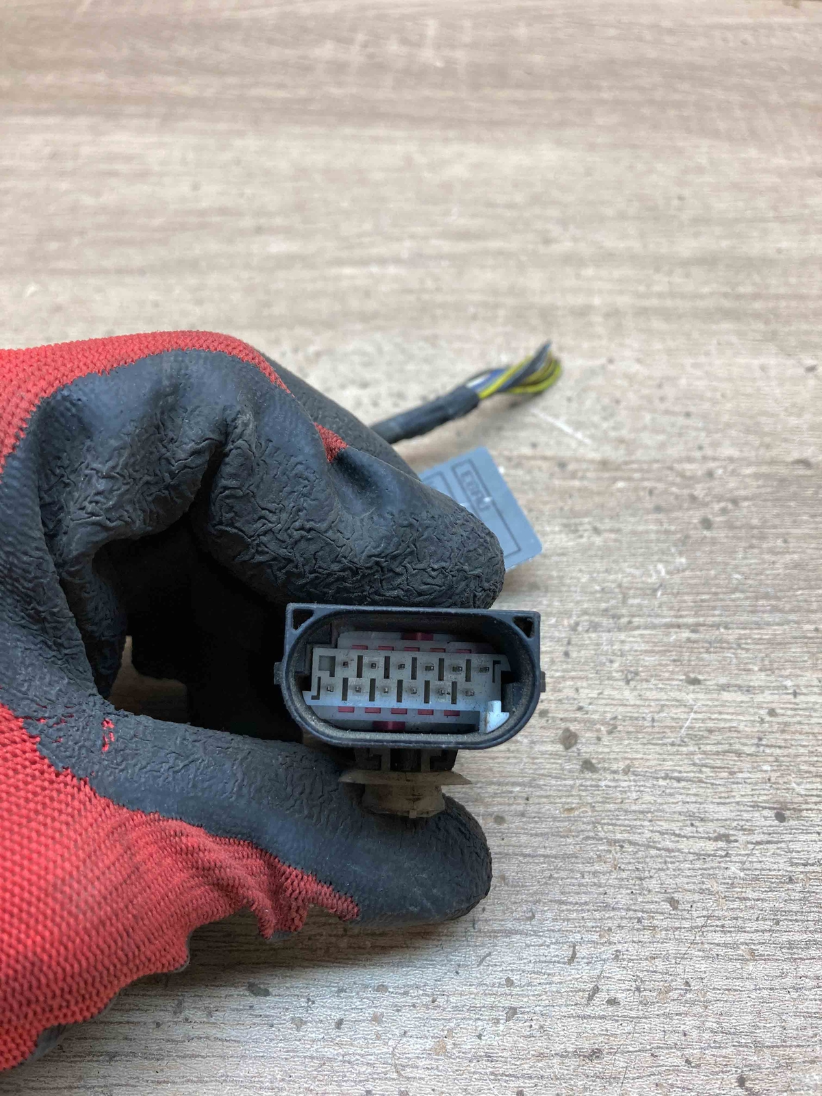 1 929347 1 467389 05 Connector Plug Unit Computer Wire Socket OE 