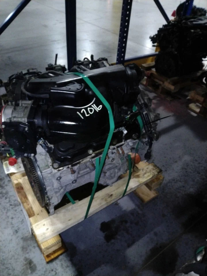 Conjunto completo de motor usado se adapta a: Nissan Pathfinder 2014 3,5 L VIN A 4º dígito Foto 2 de 4