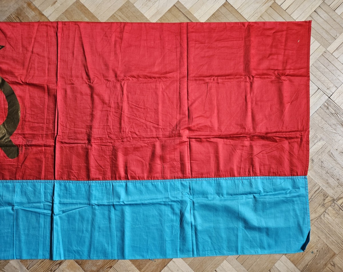 s-l1200.jpg s-l1200.jpg
