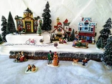 Styrofoam Display Platform for Christmas Villages (Lemax, Dept 56, Dickens)