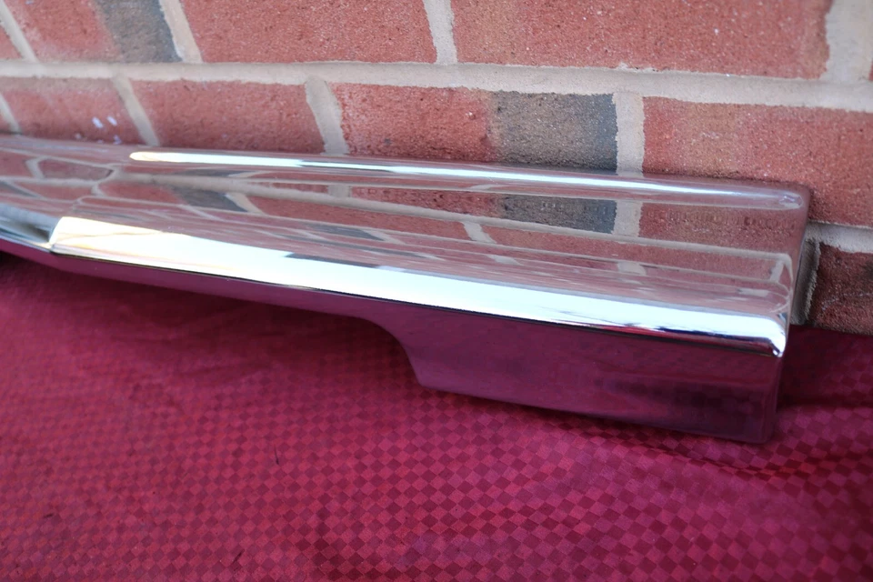 61 1961 CHEVROLET IMPALA BELAIR BISCAYNE NOS FRONT CHROME BUMPER 3772949 3772943 - Image 4 of 4
