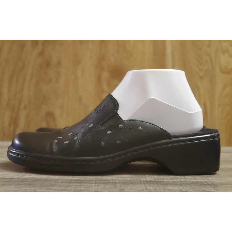 Clarks Leather Slip On Wedge Clogs Women's Size 8 Black - Image 3 of 4