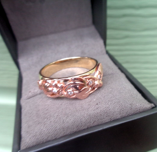 Clogau Gold Diamond Ring Welsh 9ct Gold Tree Of Life + Box ...