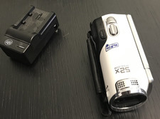 Samsung HMX-F90 HD Camcorder White - Tested Works