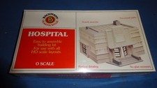 UNOPENED 1961 PLASTICVILLE HOSPITAL COMPLETE UNBROKEN W/BX