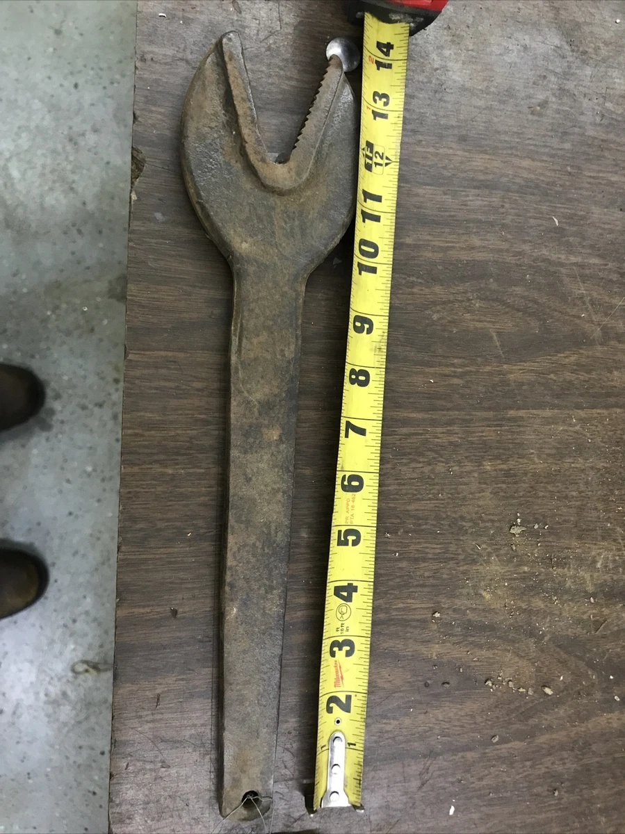 Alligator wrench sale