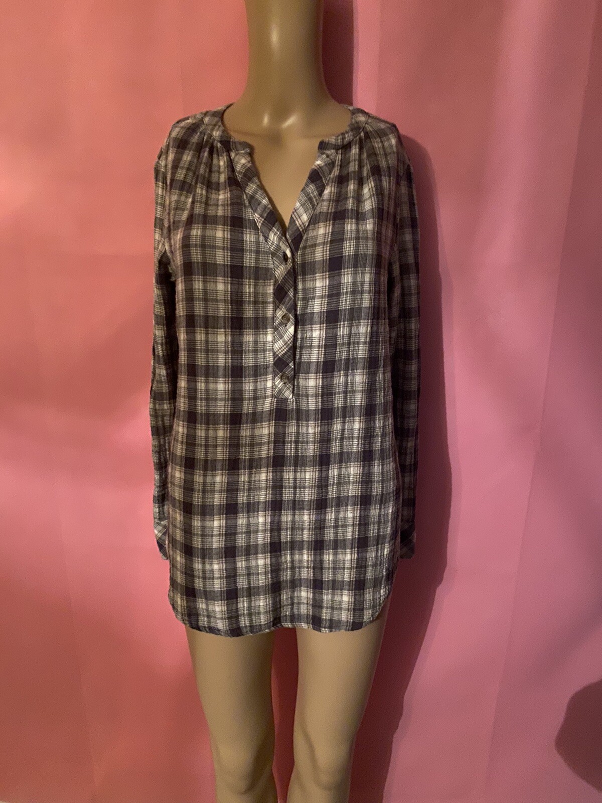 universal thread goods co. Multicolored plaid vne… - image 3