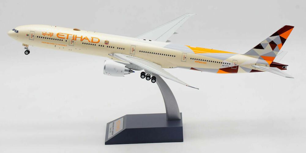 ETIHAD エティハド航空 B787-9 1/200 Etihad Airways Boeing 787-9 1:200 Model – The Boeing Store