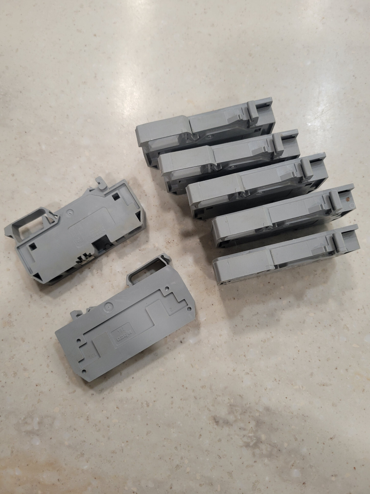 WAGO 284 IEC 947-7-1 GRAY TERMINAL BLOCKS 800V 10mm LOT OF 7