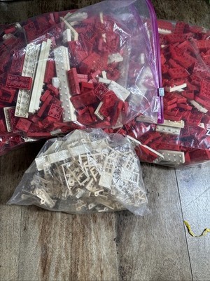 Red & White AMERICAN BRICKS Plastic Building Blocks 8+ pounds VINTAGE
