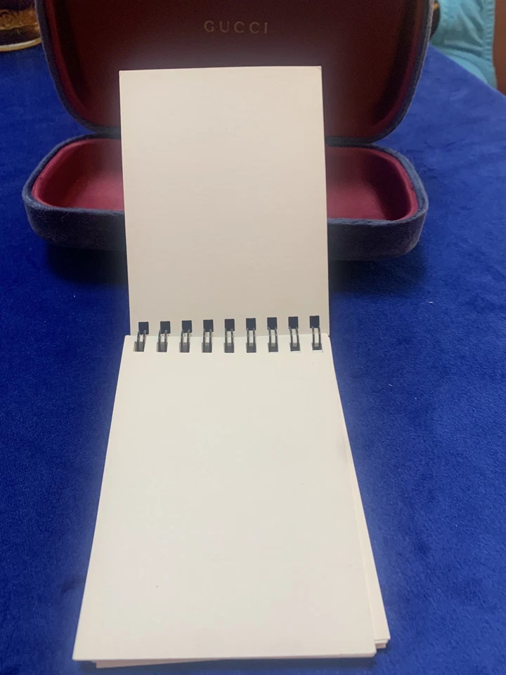 GUCCI CUSTODIA OCCHIALI VINTAGE E BLOCK NOTES - Immagine 3 di 4