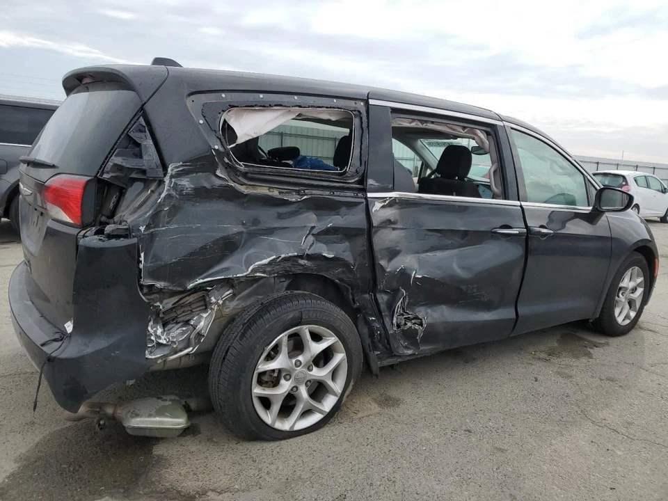 TRANSMISSION OIL COOLER 2020 CHRYSLER PACIFICA - Image 3 of 4