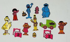 Vintage 70s Sesame Street Colorforms 13 Pieces 1977