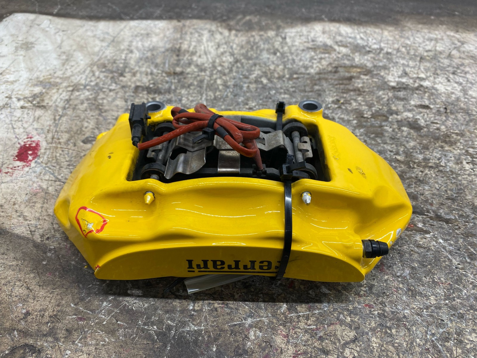 Ferrari GTC4Lusso 2016-2020 Rear Left Brake caliper