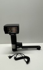 Sunpak Auto 511 Thyristor Handle Mount Flash with Bracket and Sync Cord Black