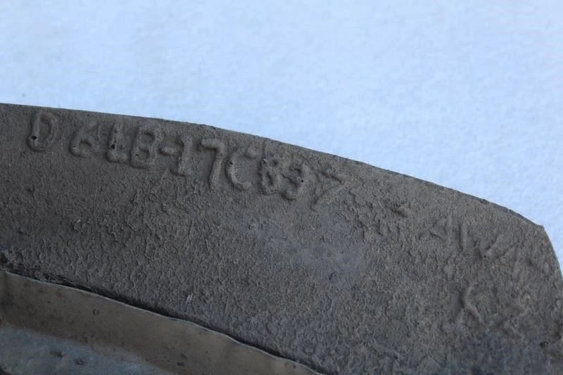 1974 1975 1976 LINCOLN CONTINENTAL MARK IV RIGHT REAR MUD FLAP GUARD - Image 4 of 4